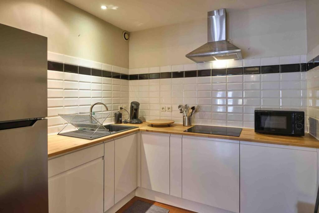 Centre Ville Appartement 75M2, Avec 3 Chambres Carcasona Exterior foto