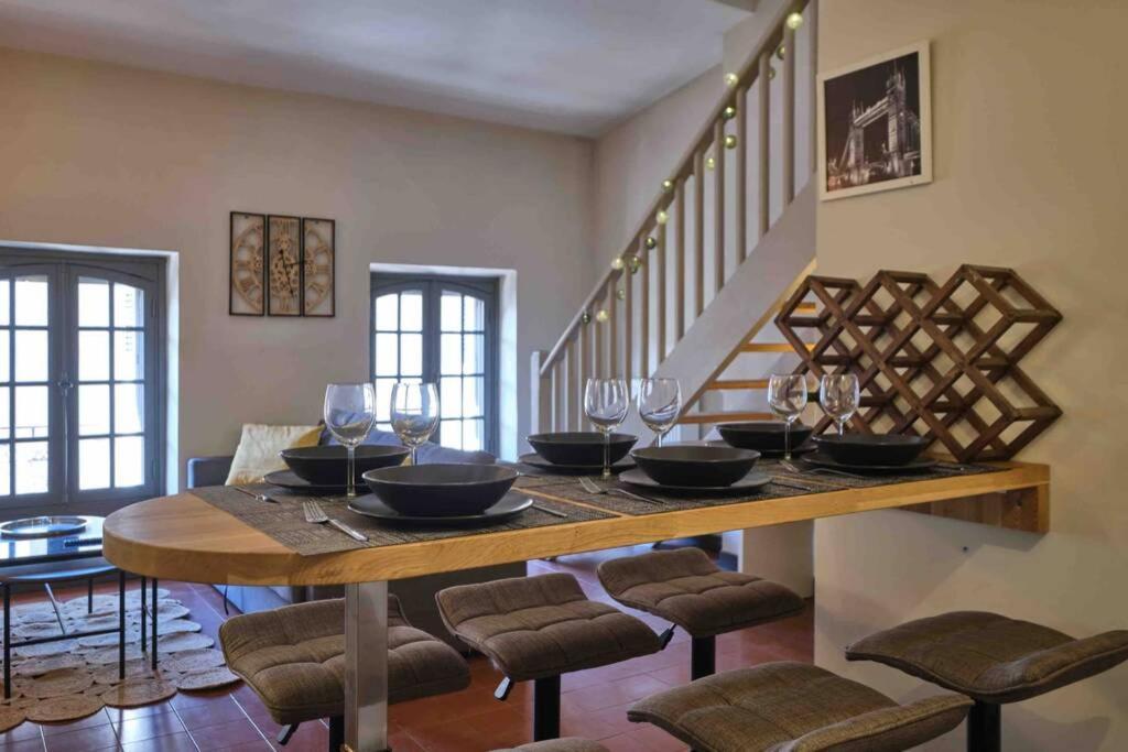 Centre Ville Appartement 75M2, Avec 3 Chambres Carcasona Exterior foto